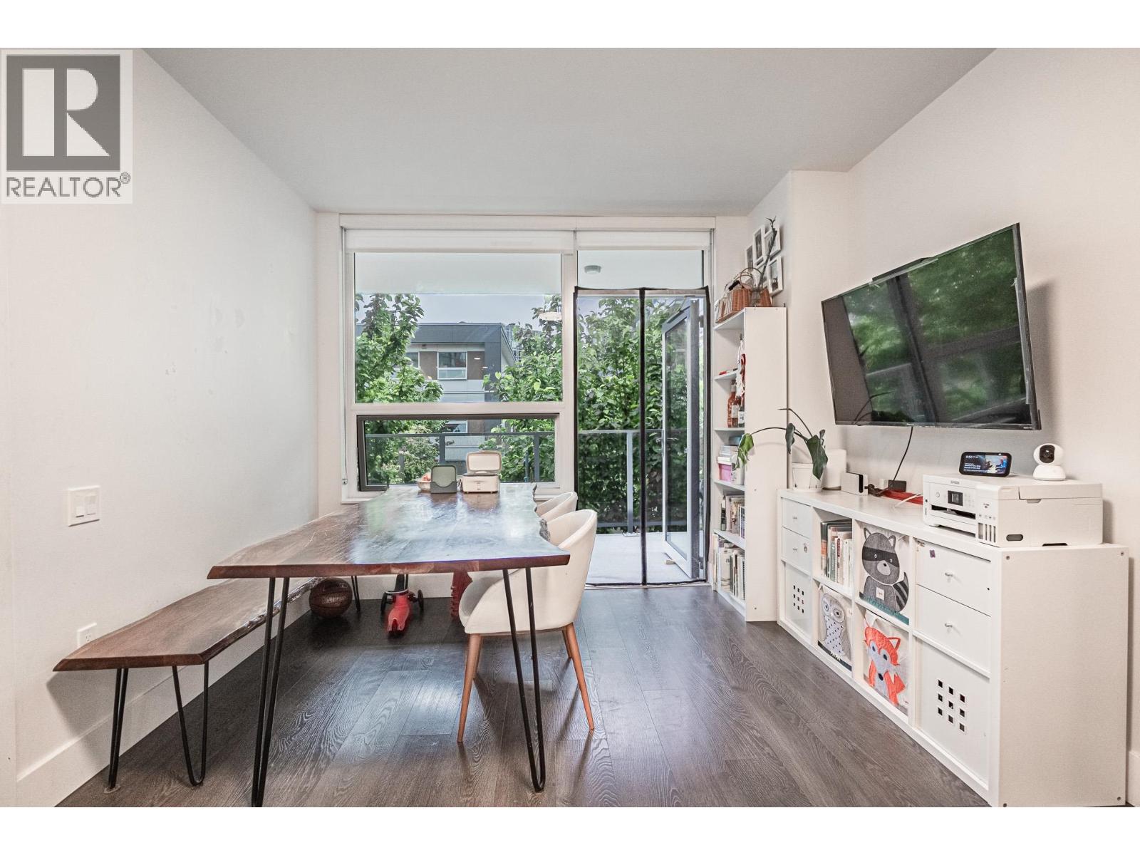 516 5508 HOLLYBRIDGE WAY