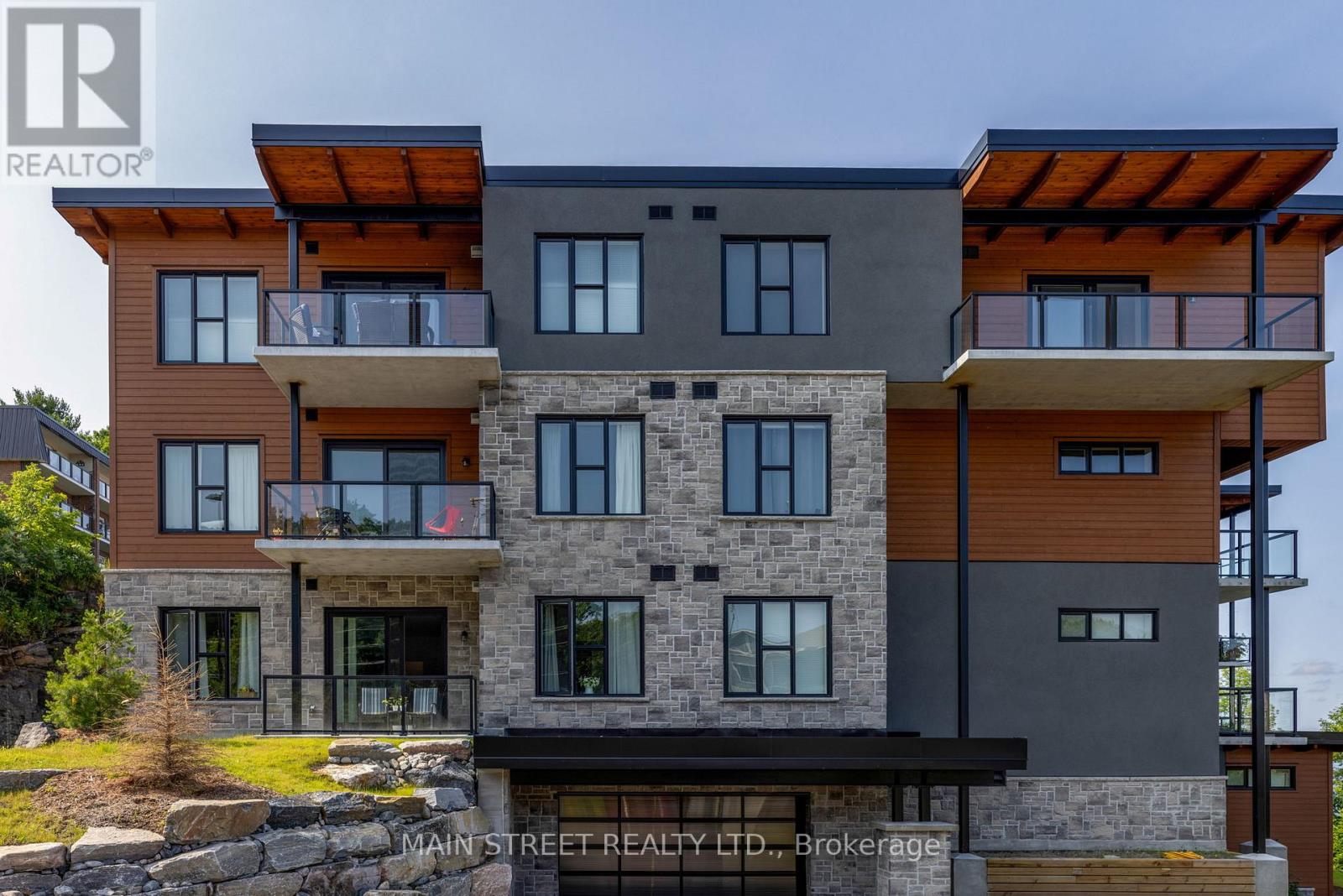 203 - 20 SALT DOCK ROAD