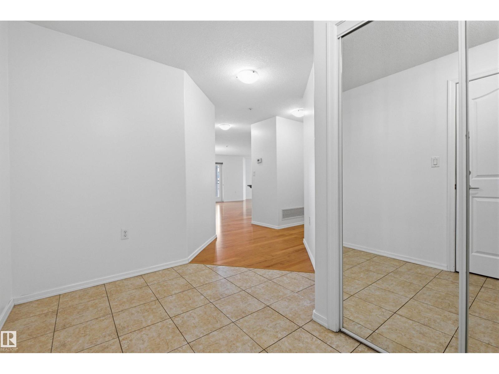 #208 1320 Rutherford RD SW