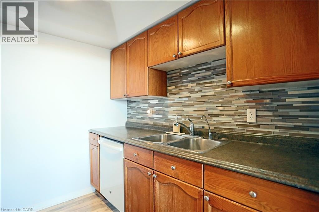 107 BAGOT Street Unit# 605