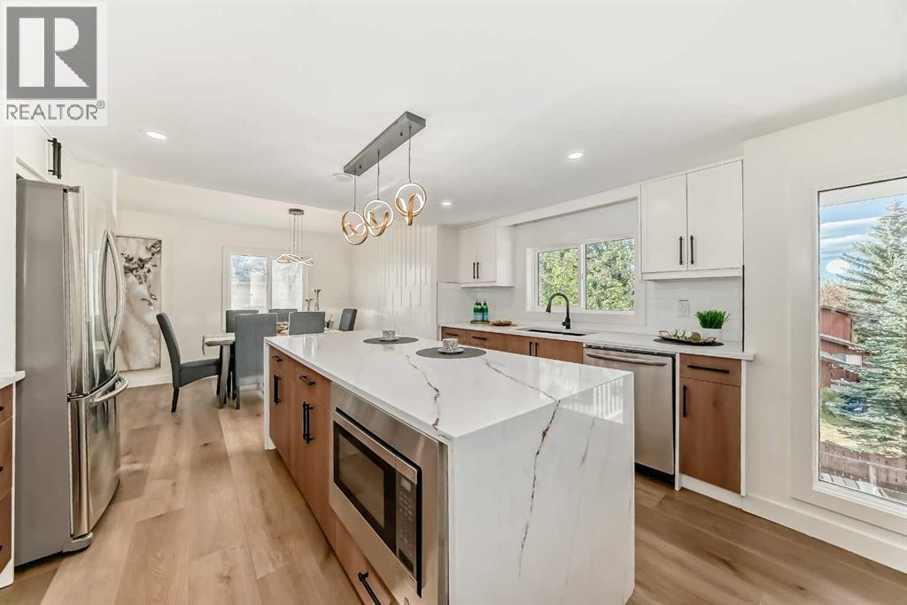 19 Ranch Estates Road NW