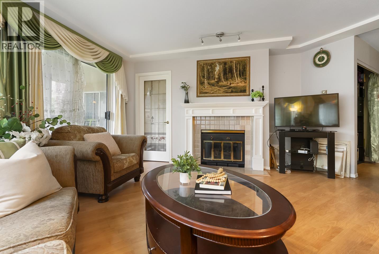 108 8611 ACKROYD ROAD