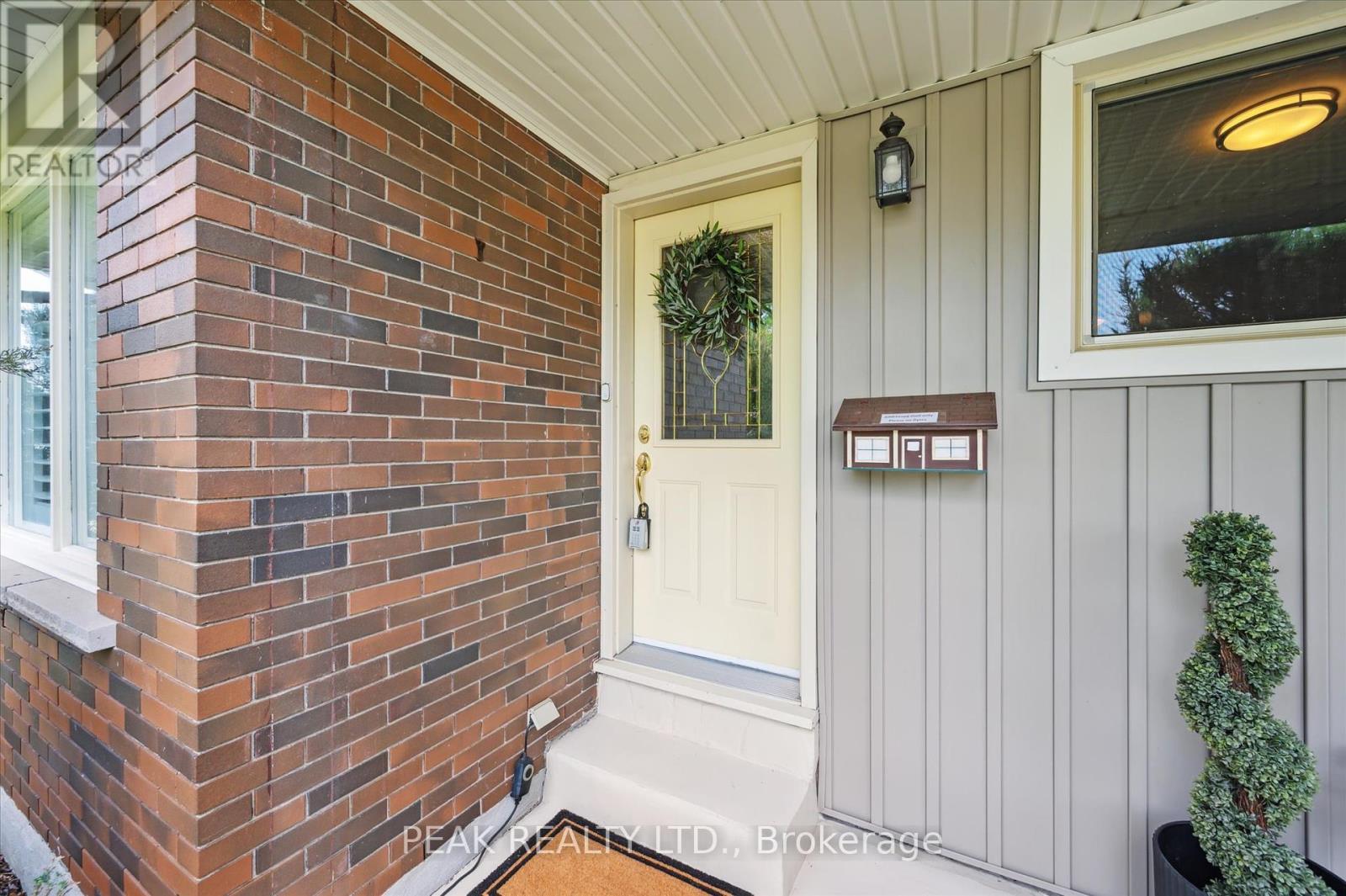 31 DREGER AVENUE