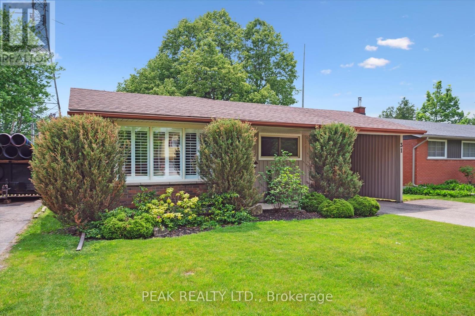 31 DREGER AVENUE