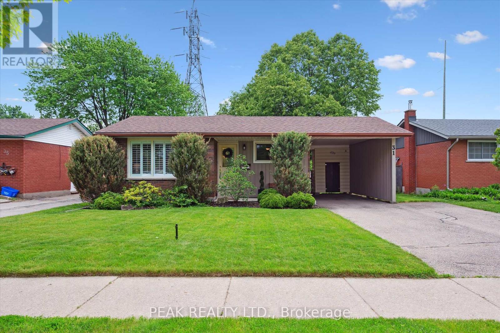 31 DREGER AVENUE