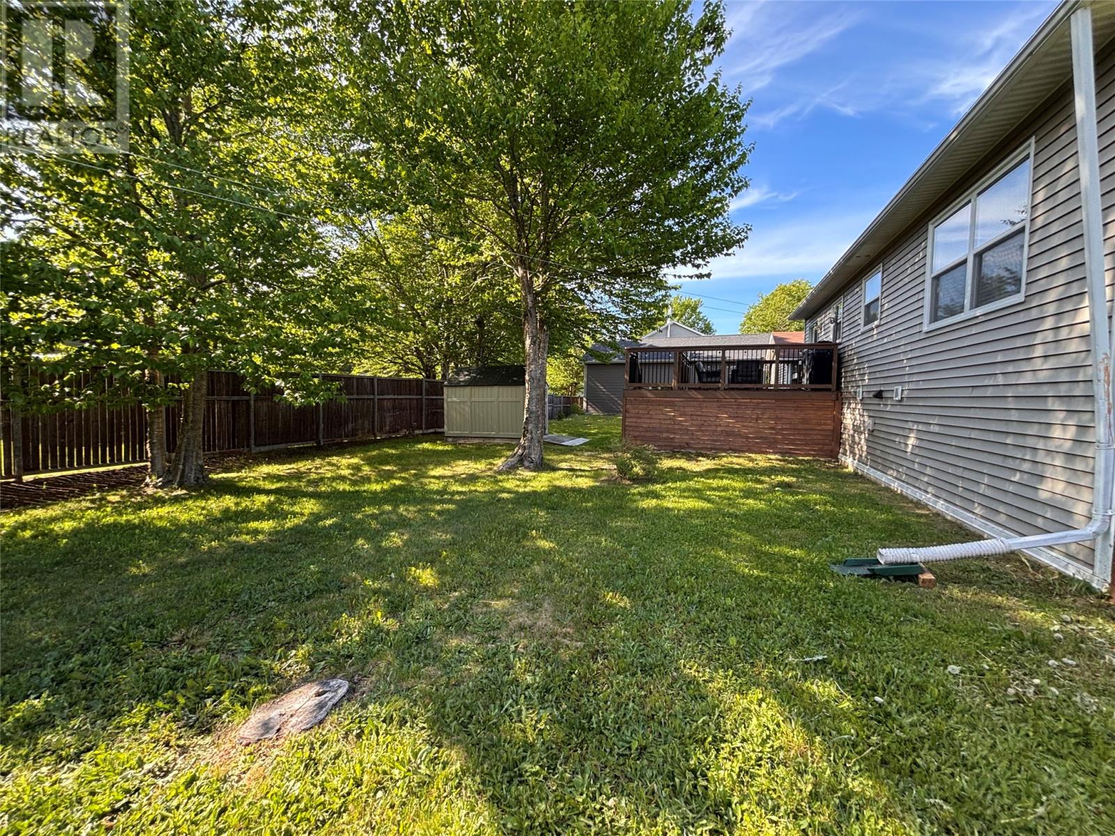 5 Oakes Road