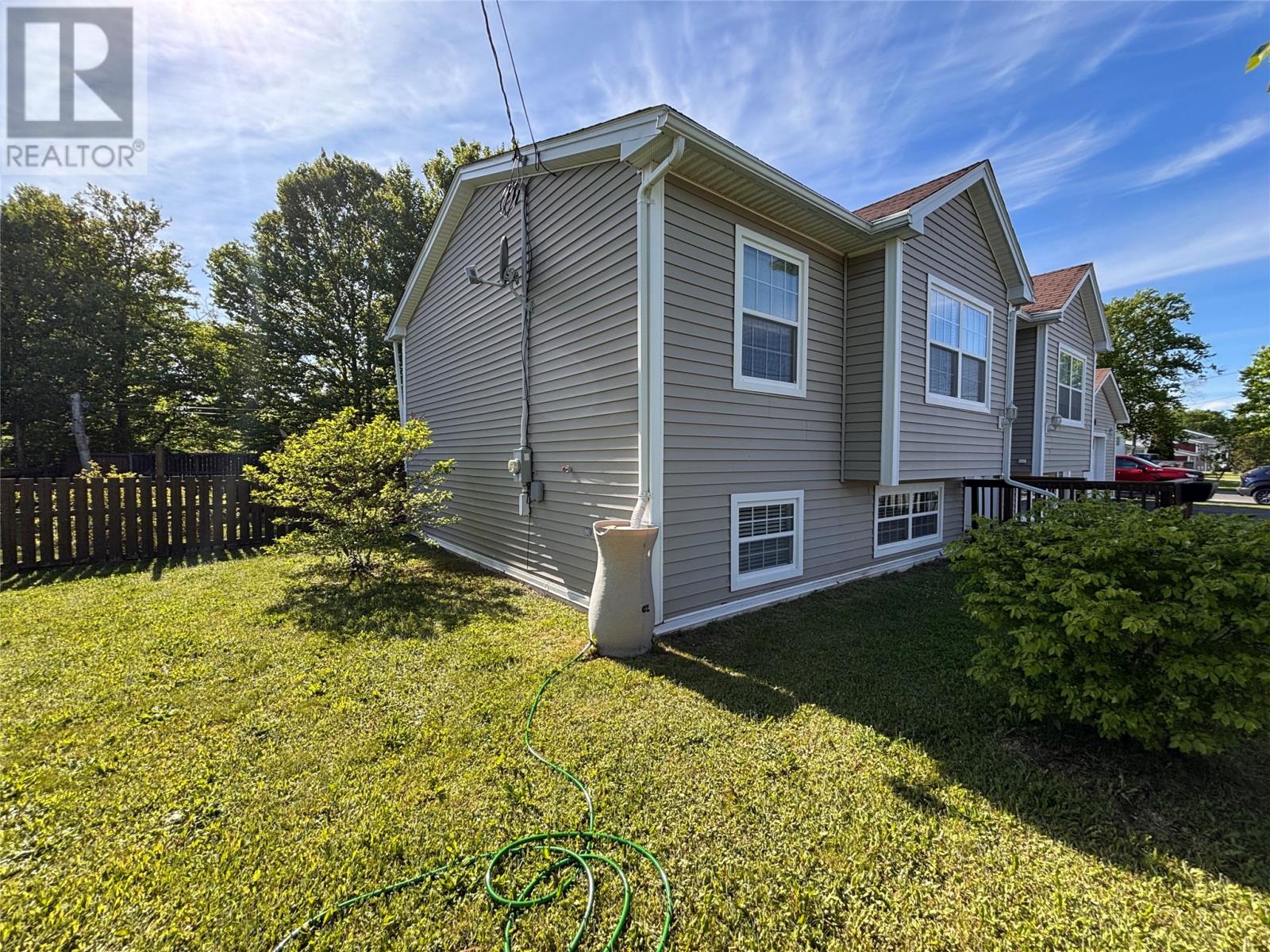 5 Oakes Road