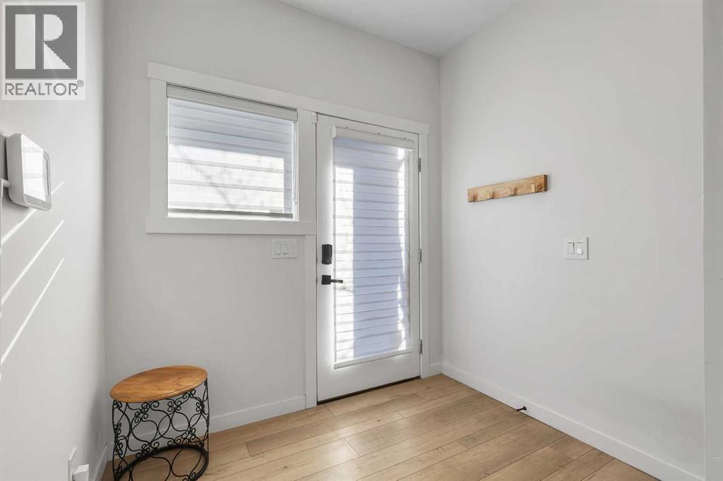 247 Greenbriar Common NW