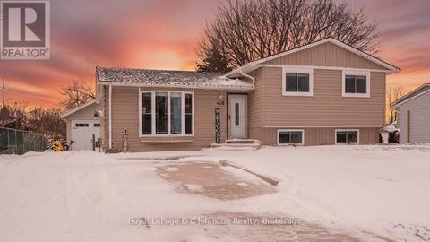 468 CENTENNIAL CRESCENT Saugeen Shores ON N0H2C1