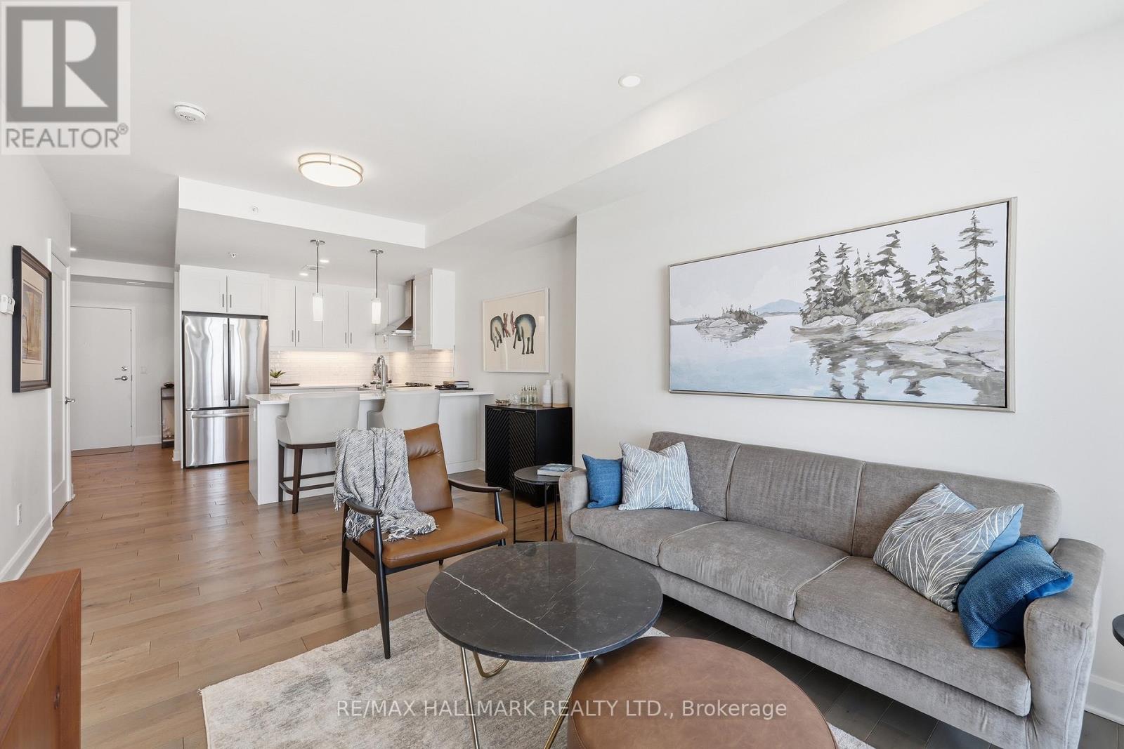 318 - 129B SOUTH STREET