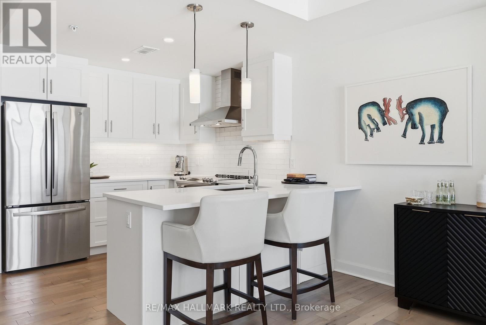 318 - 129B SOUTH STREET