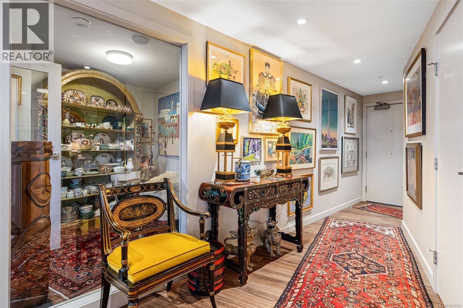 1101 777 Belleville St