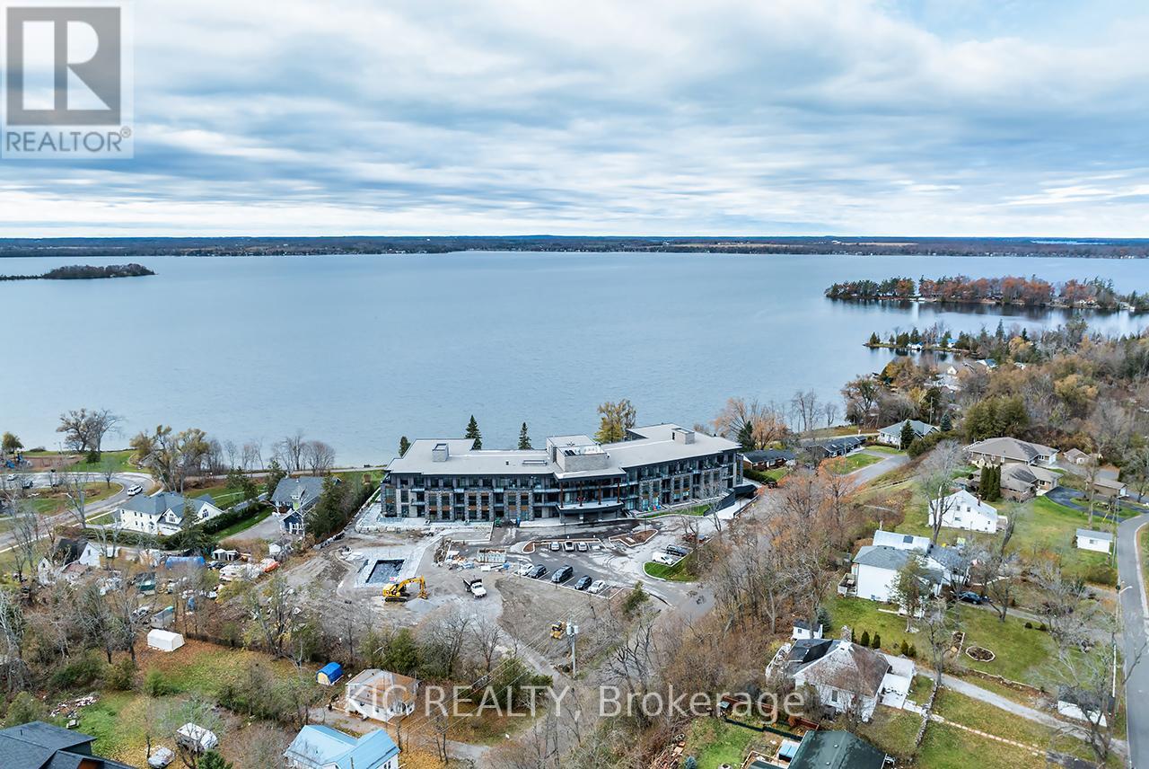 307 - 99 LOUISA STREET