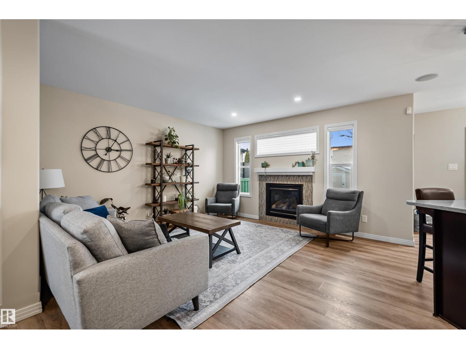 2349 HAGEN LINK NW NW