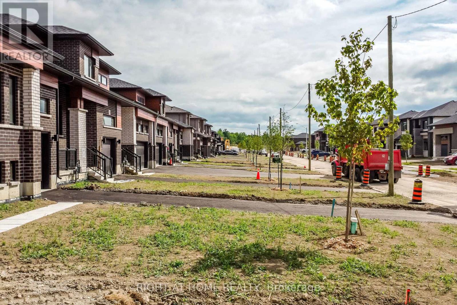 3056 SANDY ACRS AVENUE