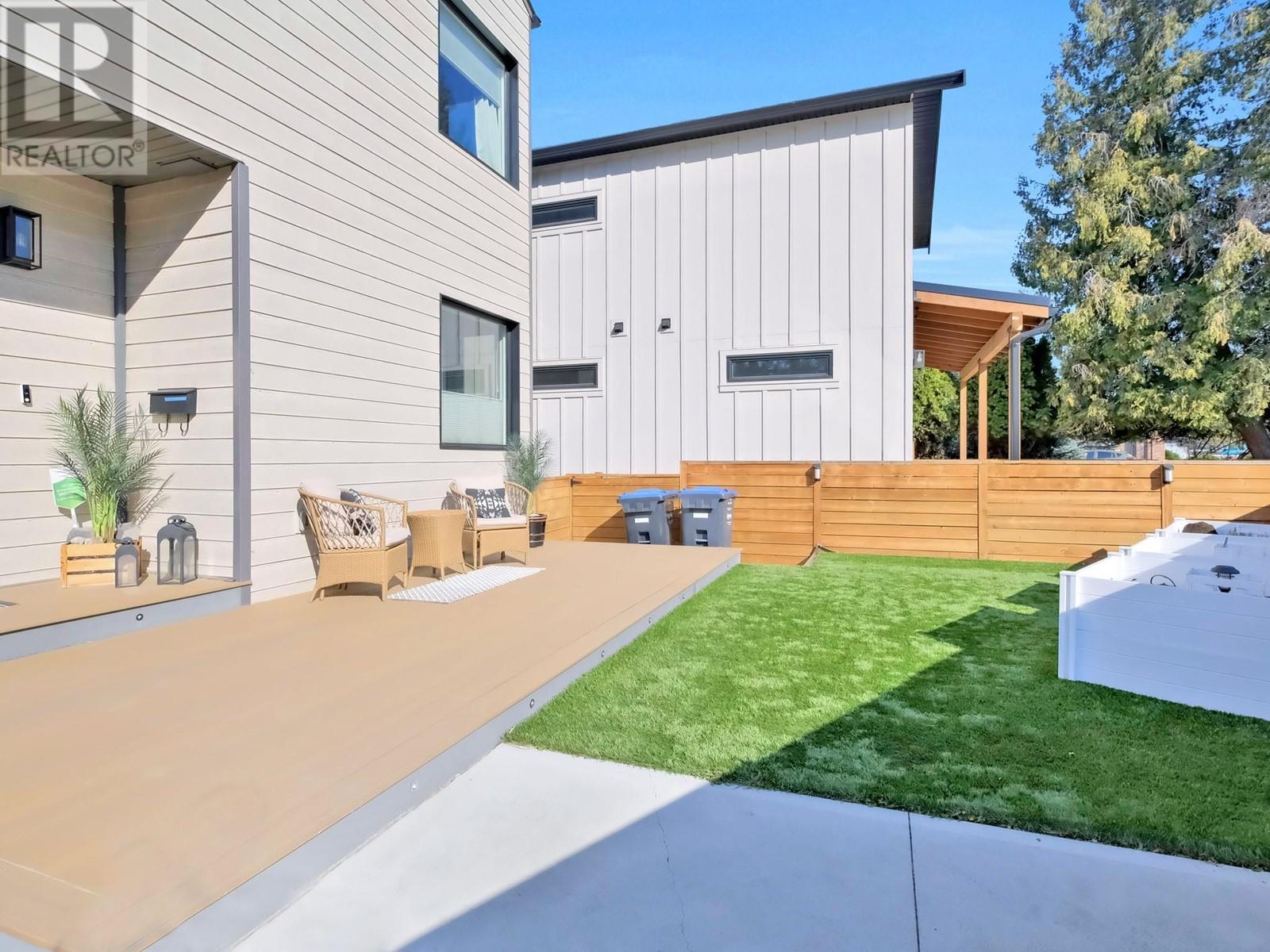1273 EDGEWOOD Drive