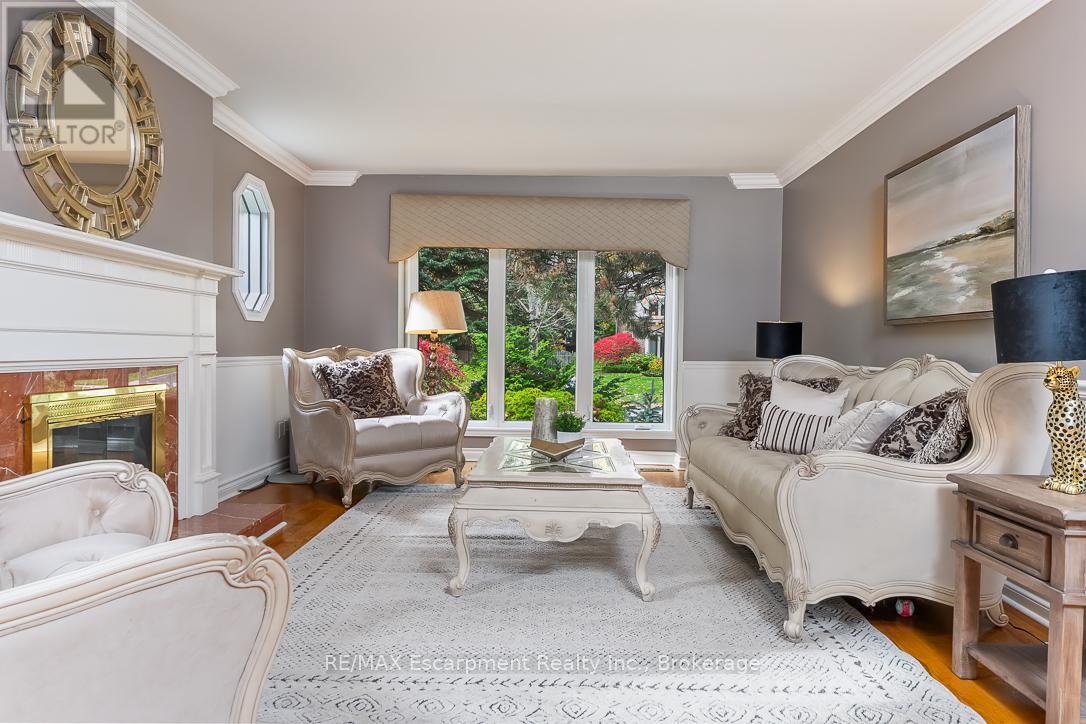 2372 CARRINGTON PLACE