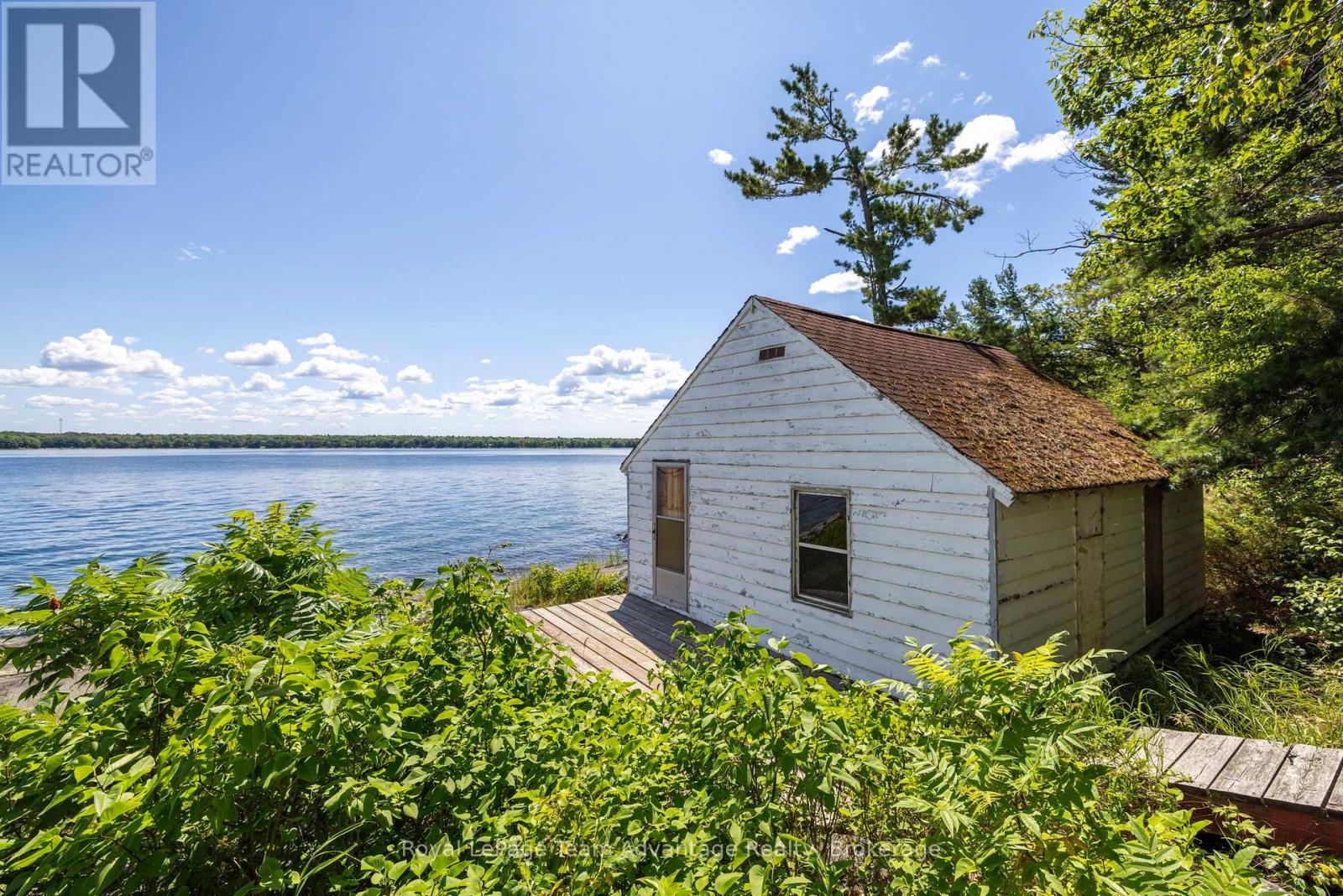 3 57C ISLAND