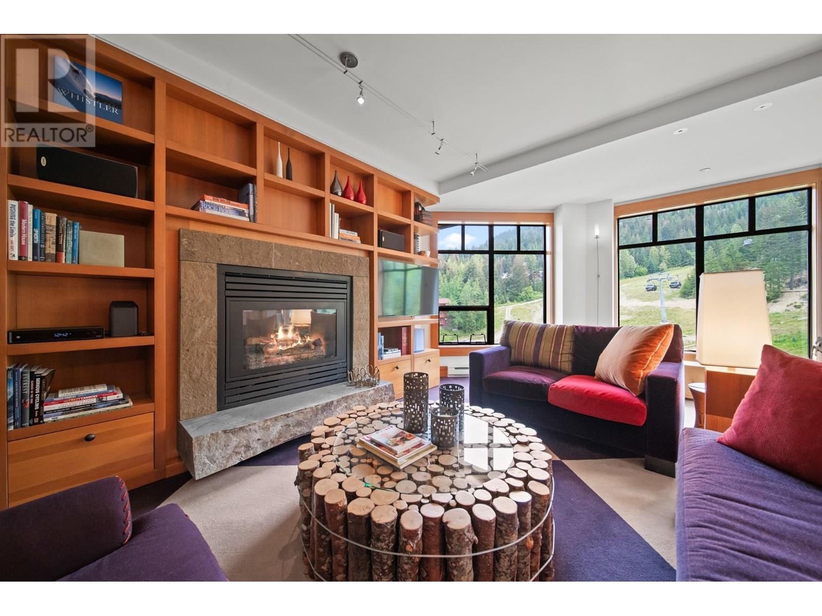 614 2202 GONDOLA WAY