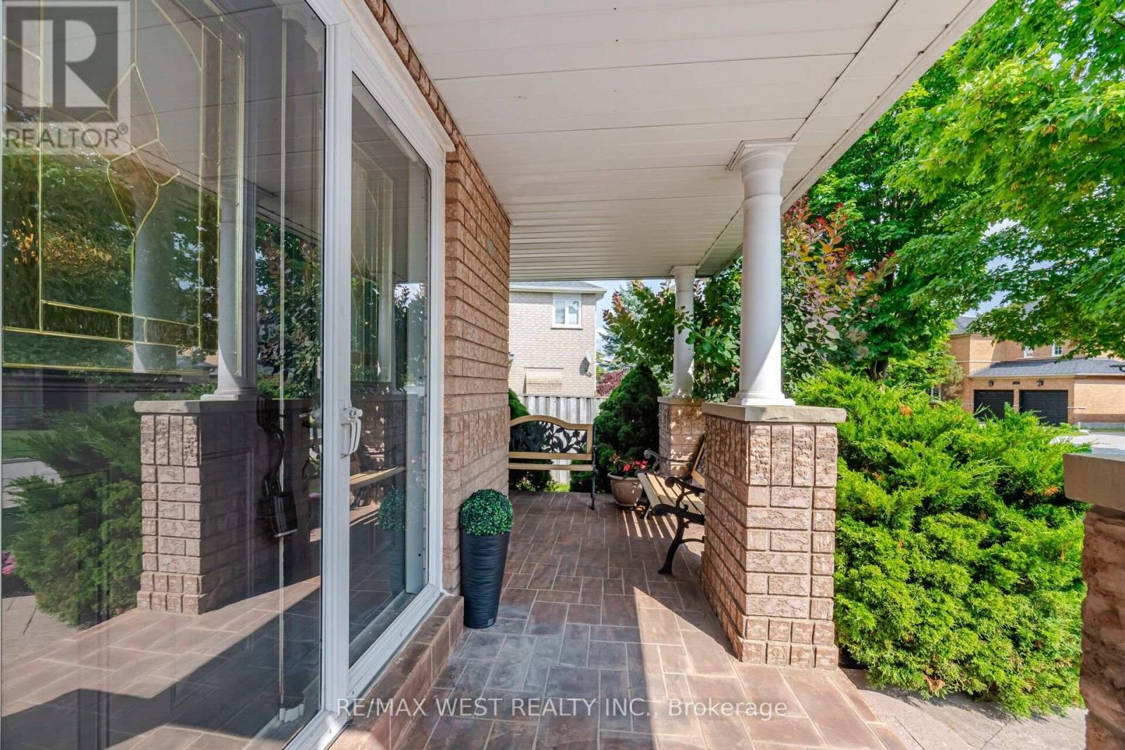 12 MIRA VISTA PLACE