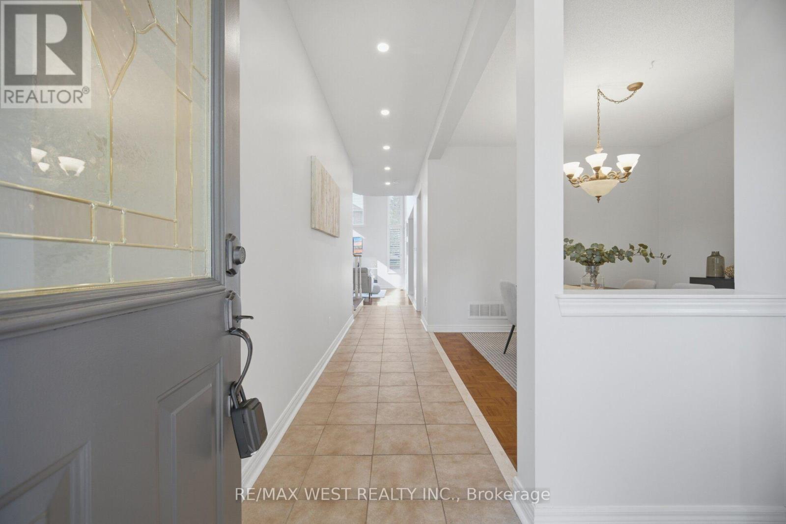 12 MIRA VISTA PLACE
