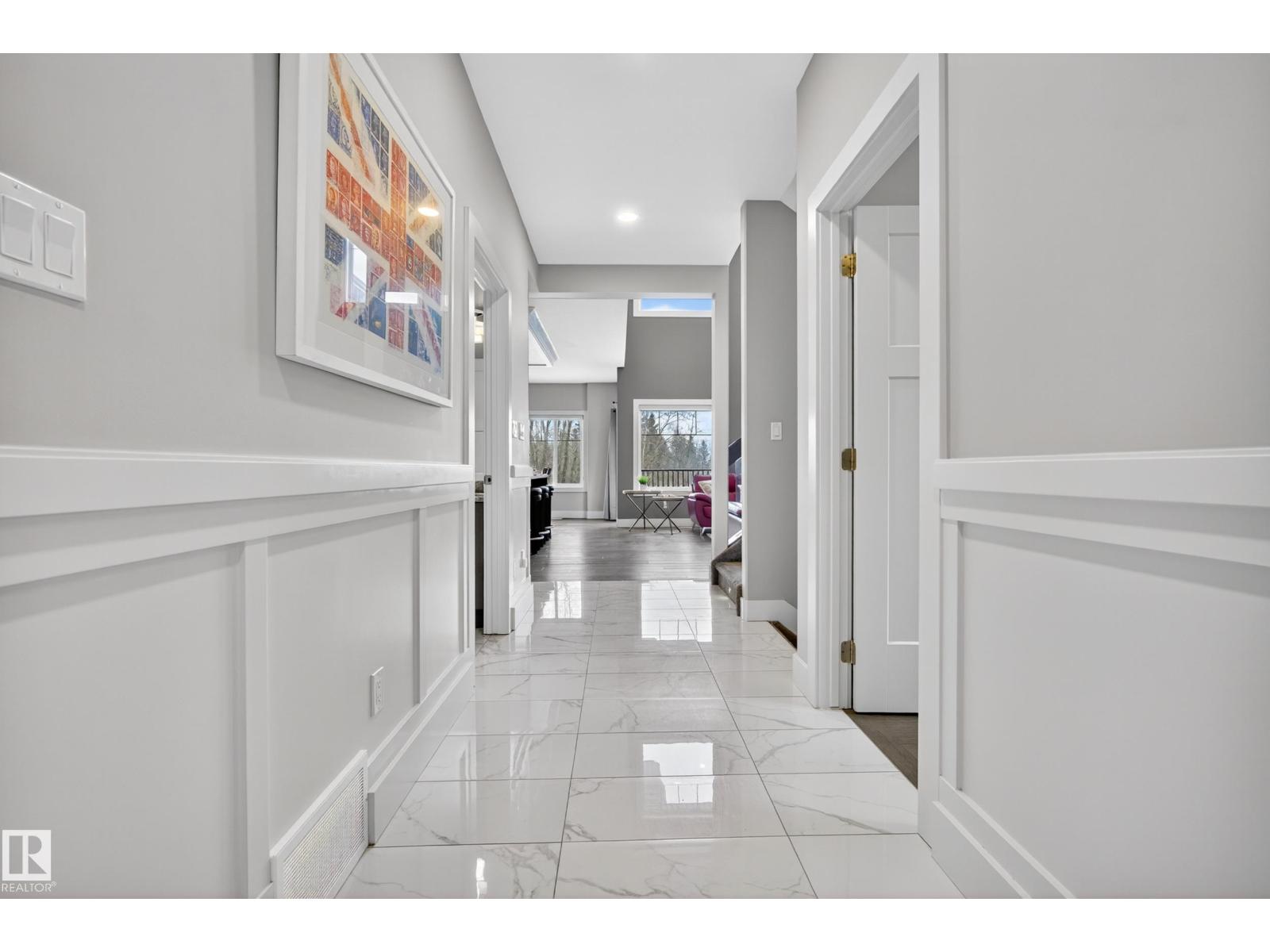 1468 Enright LD NW