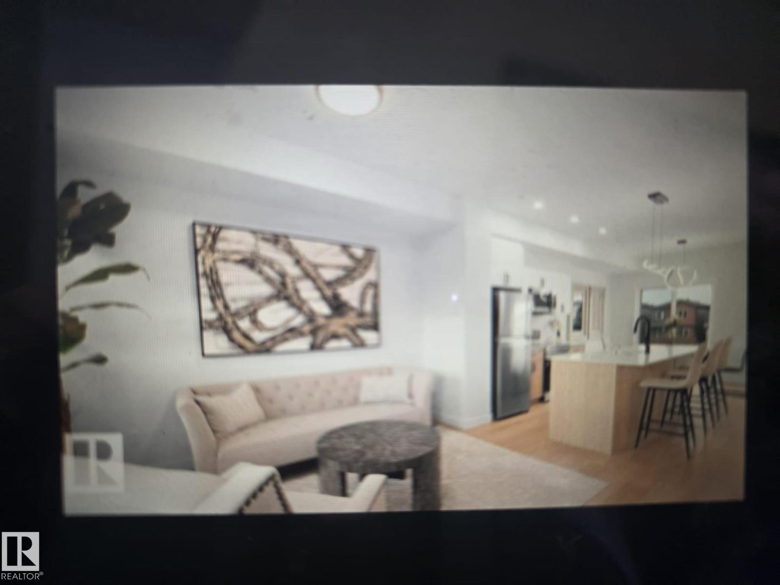 #29 18120 28 AV SW