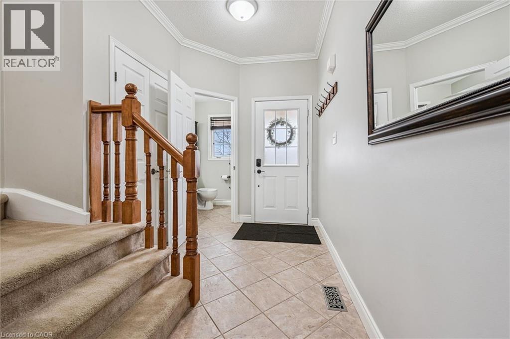 707 COMMONWEALTH Crescent