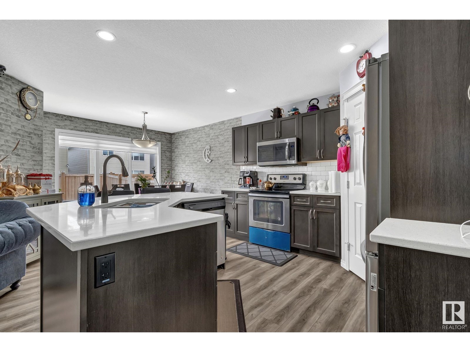 17723 64 ST NW