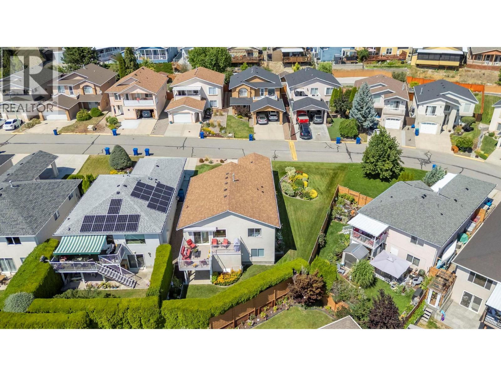 2440 Old Okanagan Highway Unit# 412