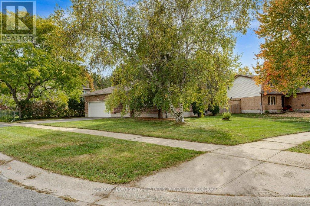 840 LYNWOOD DRIVE