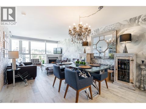 1806 235 GUILDFORD WAY Port Moody BC V3H5L8