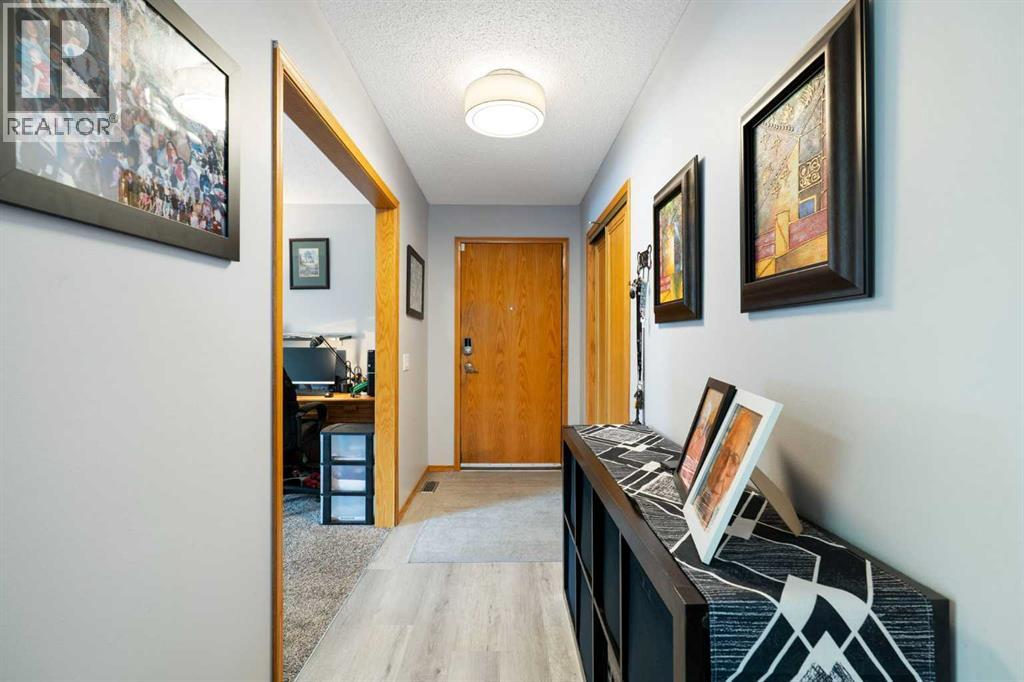 12 Thornwood Place NW