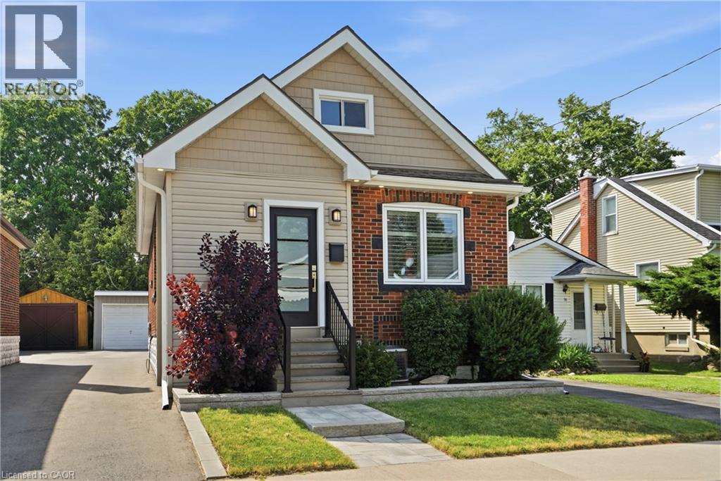 58 TRAGINA Avenue S