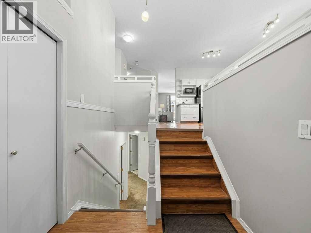 106 Springs Place SE