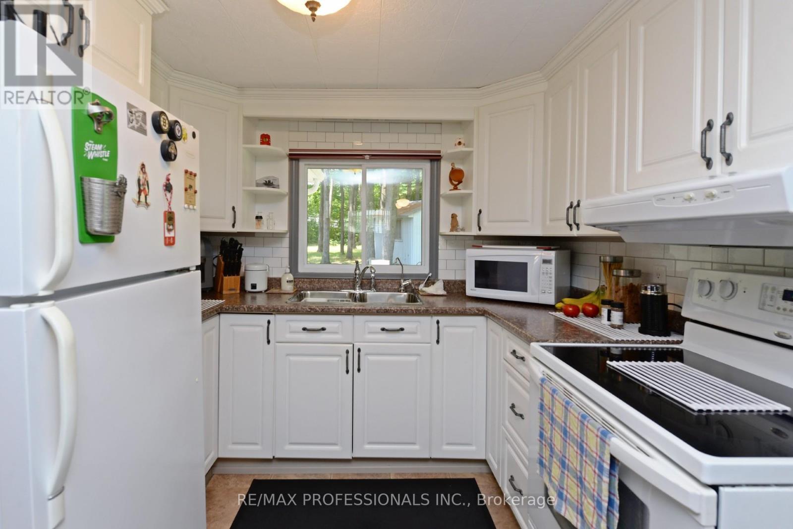 50 PINE GROVE ROAD
