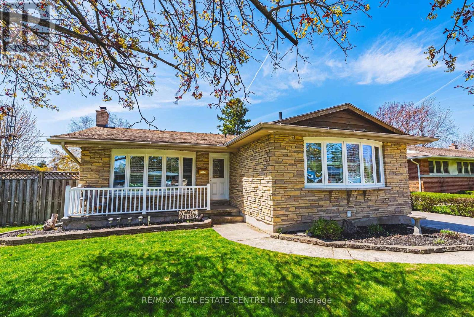 1338 ELEANOR AVENUE