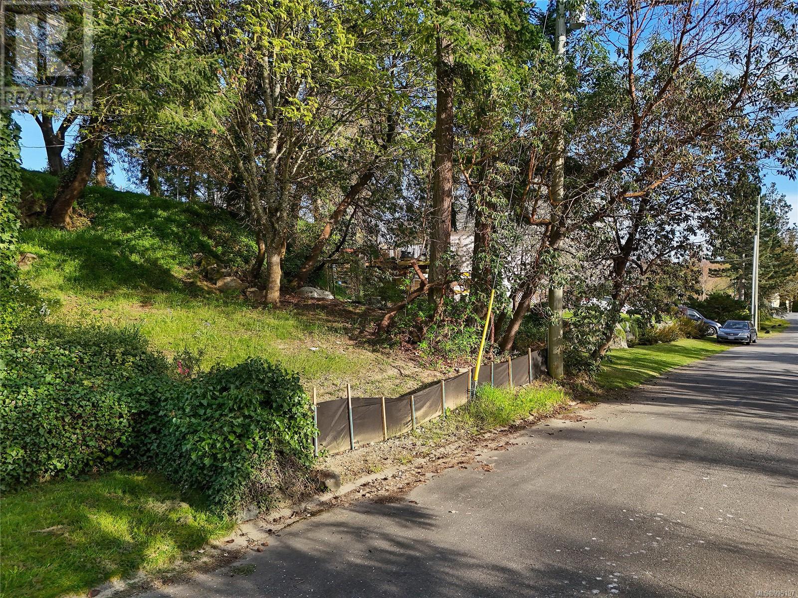 299 Gull Rd