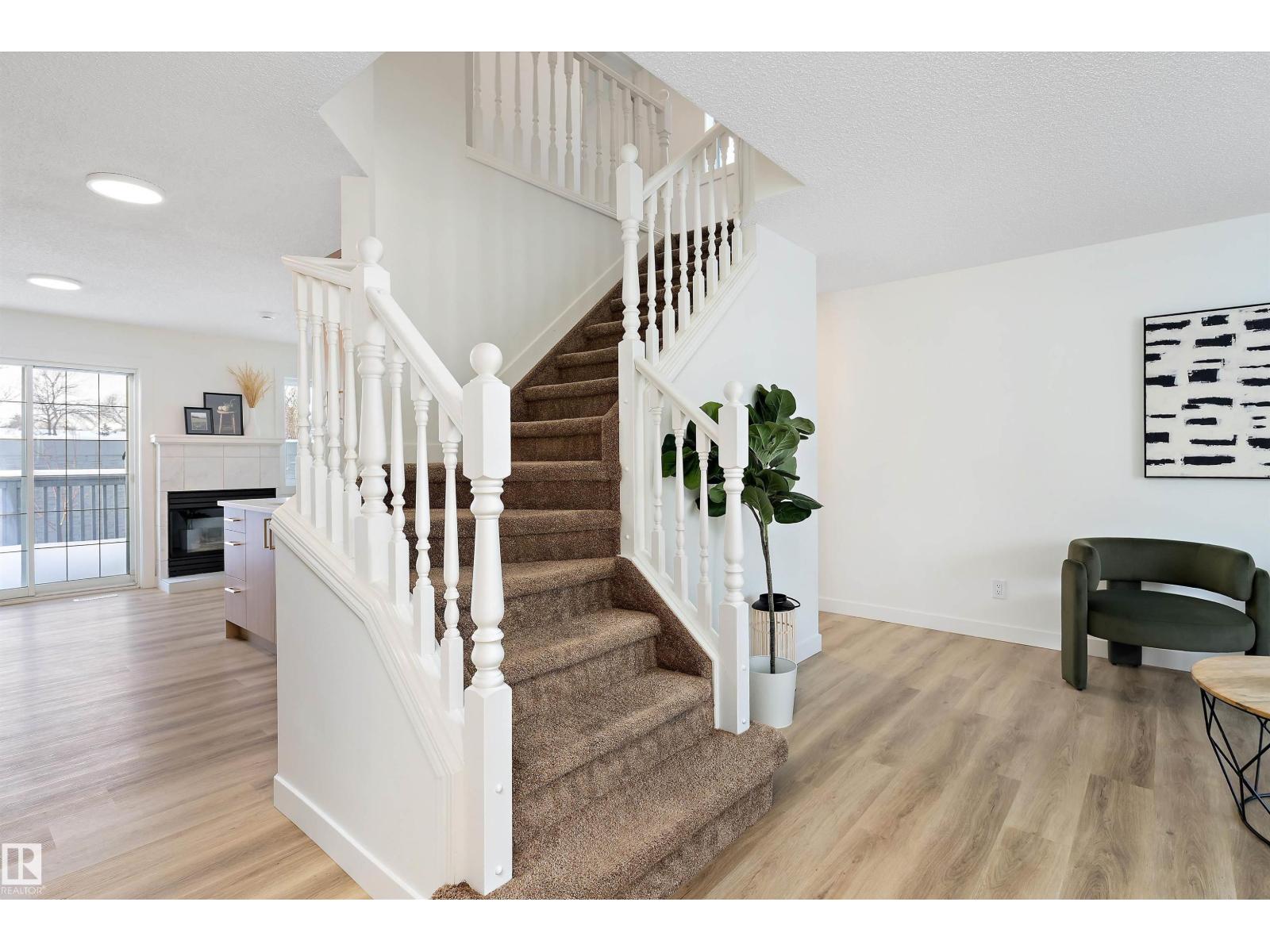 #63 1033 YOUVILLE DR W NW