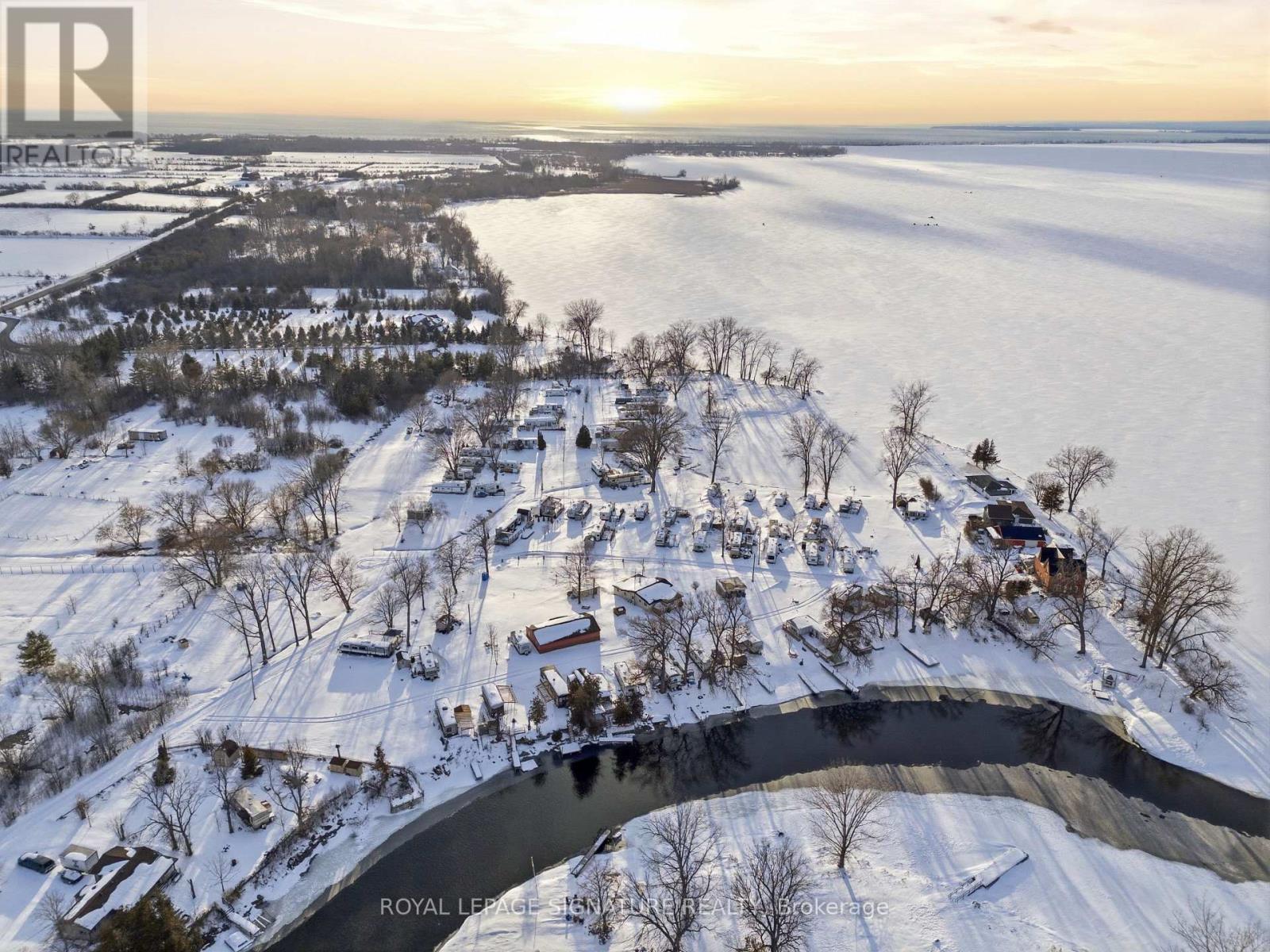 52 SUNSET LAGOON DRIVE