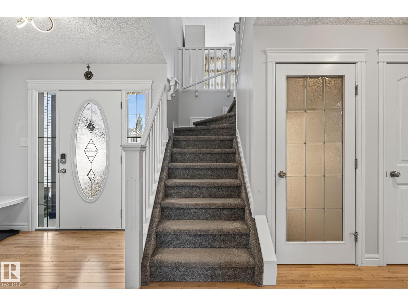 20343 46 AV NW