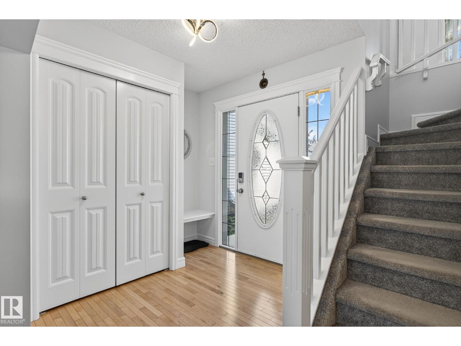20343 46 AV NW