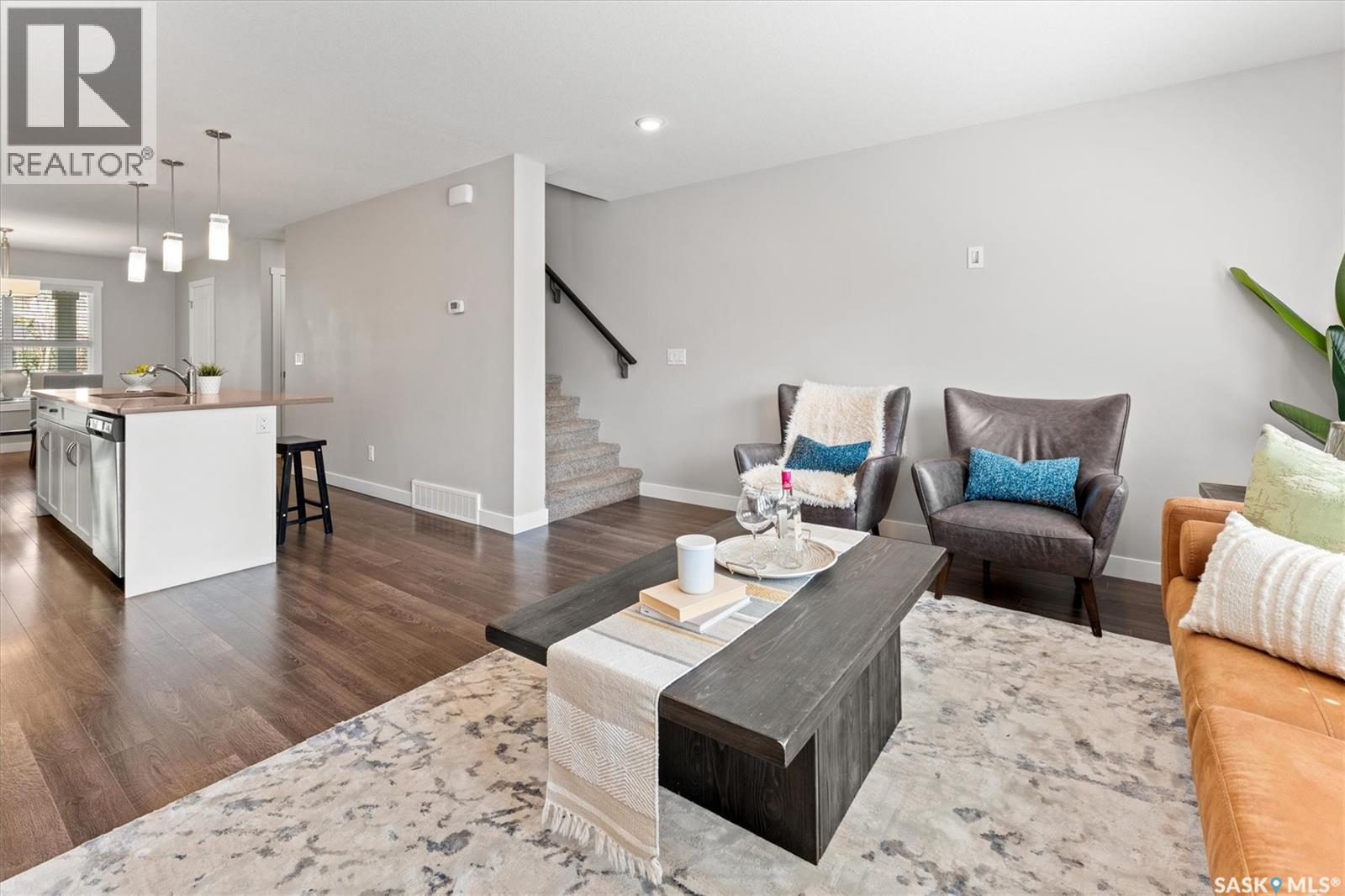 229 1220 Pringle WAY