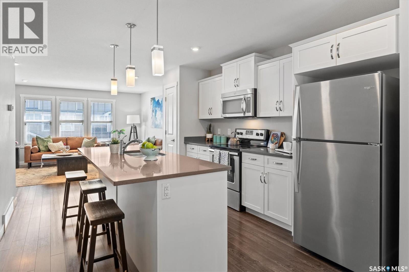 229 1220 Pringle WAY