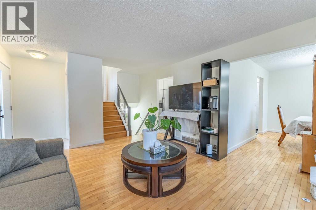 44 Templehill Drive NE