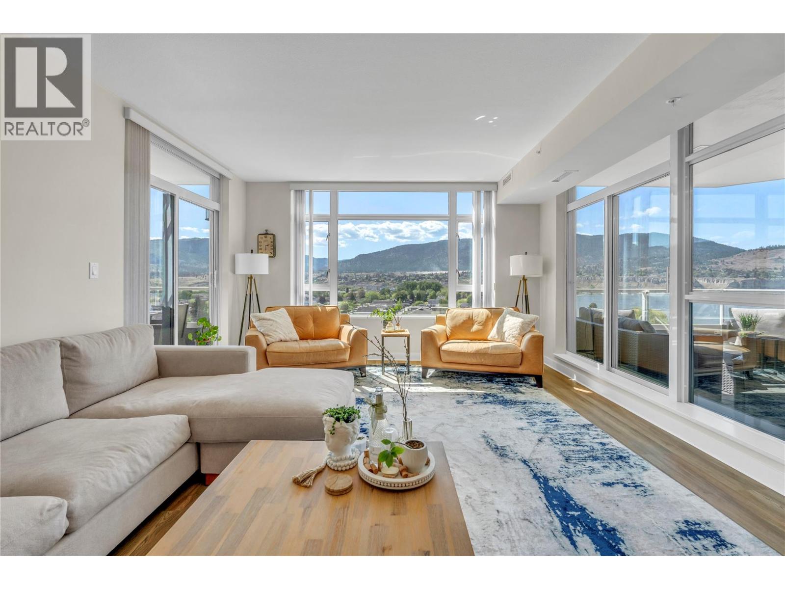 160 Lakeshore Drive Unit# 1006