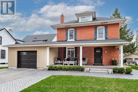 53 METCALFE STREET Aurora (Aurora Village) ON L4G1E5