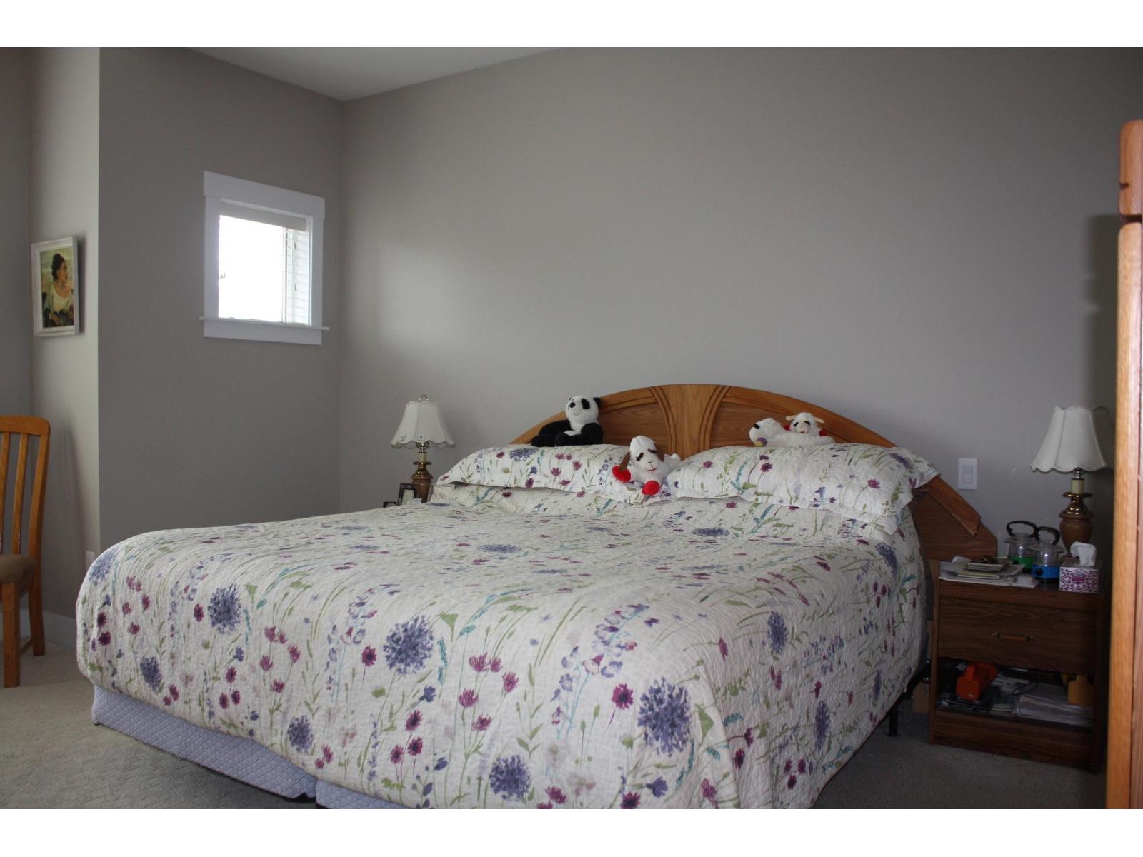 9239 MCNAUGHT ROAD|Chilliwack Proper East