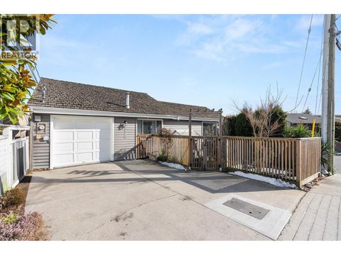 Property photo of 1480 view crescent, delta, BC v4l2n3