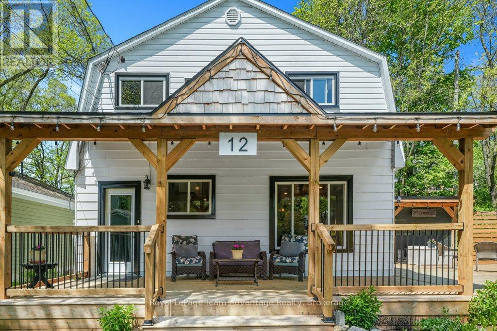 12A VICTORIA AVENUE